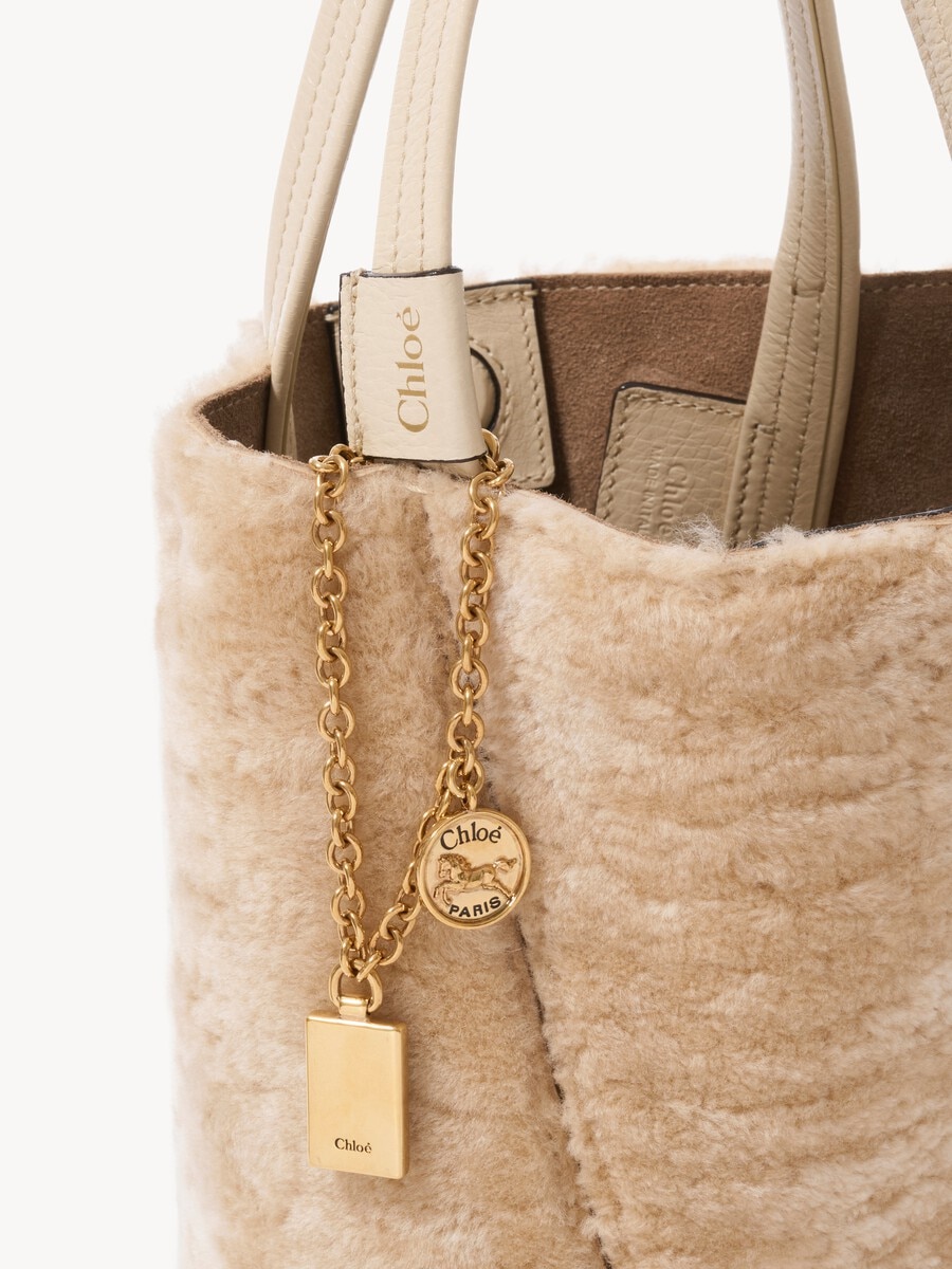 Petit sac cabas Chlo&eacute; Spin en shearling - 7