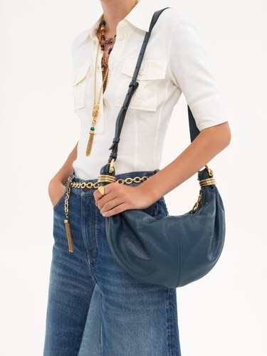 Small Bracelet Hobo bag in grained leather - 3