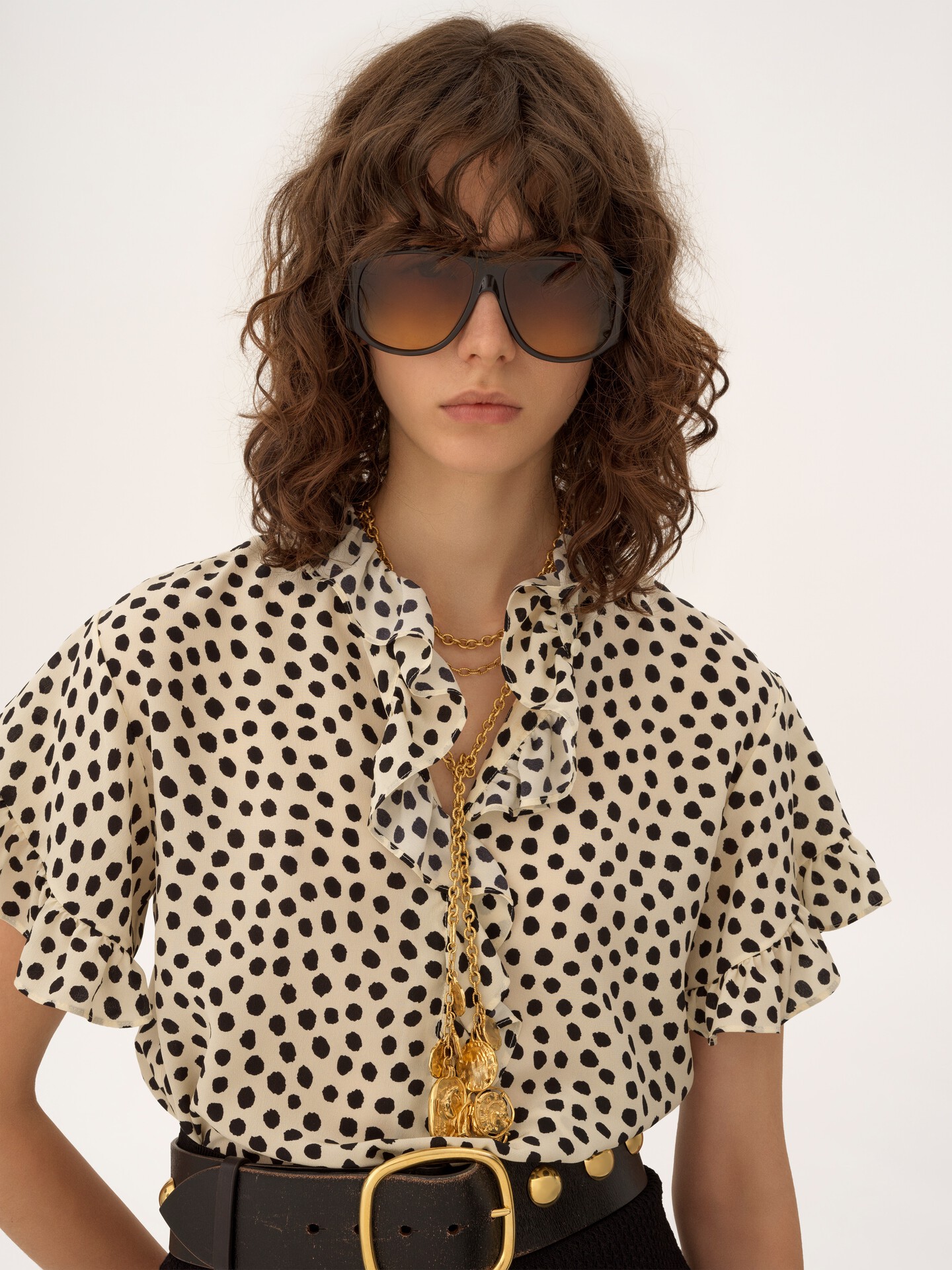 Short-sleeve ruffle top in cr&ecirc;pe de chine - 6.0