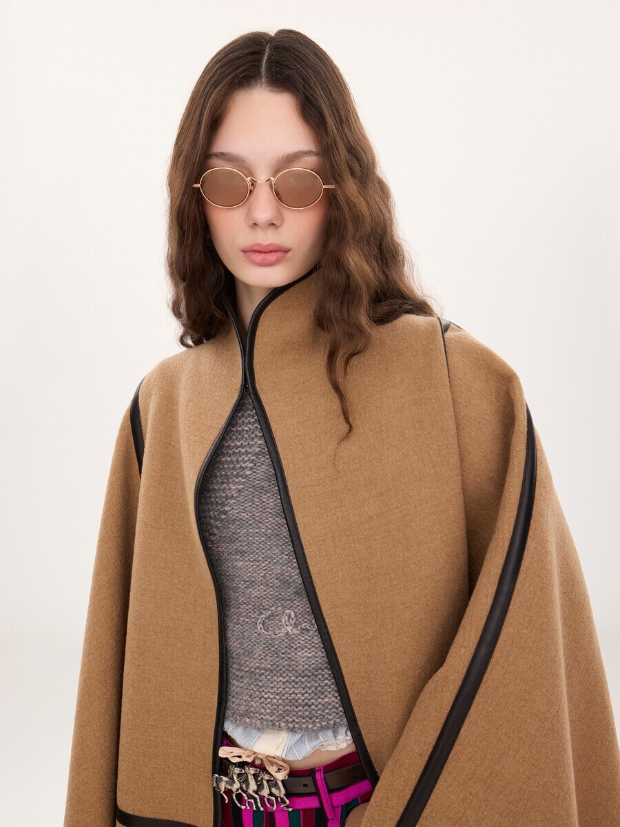 Oversized long cape coat in wool - 7