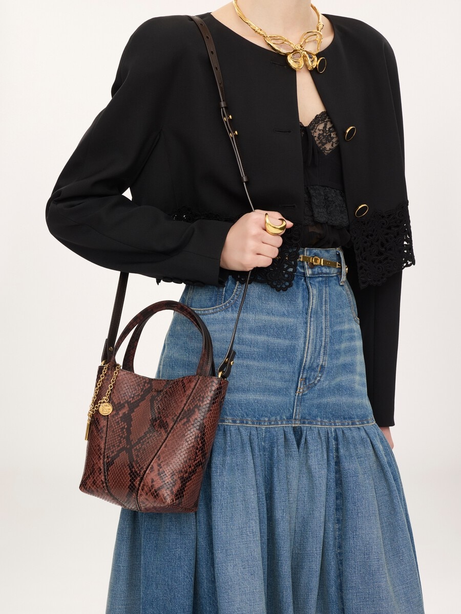 Small Chlo&eacute; Spin tote bag in python-effect leather - 4