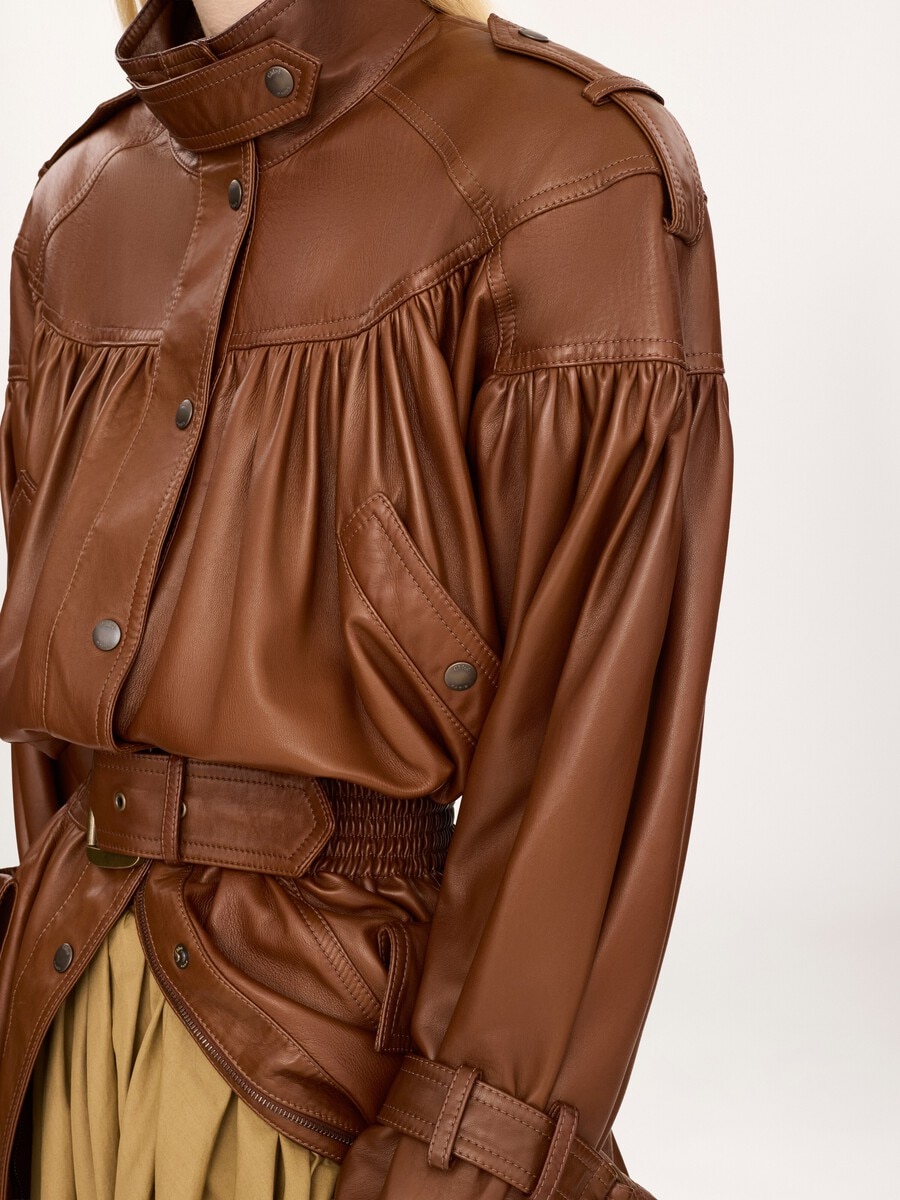 High-neck puff-sleeve coat in leather - 7