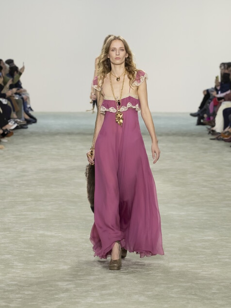 Look 32