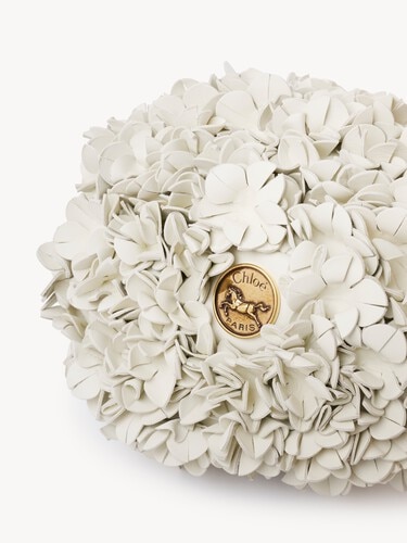 Chlo&eacute; Pliss&eacute; shoulder bag with chain in leather flowers - 9
