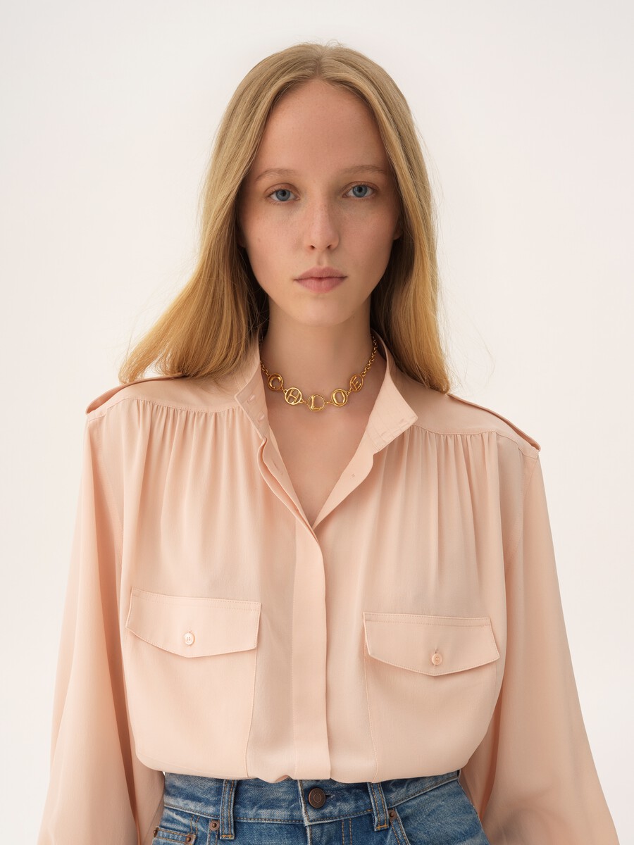 The Chlo&eacute; Script choker - 2