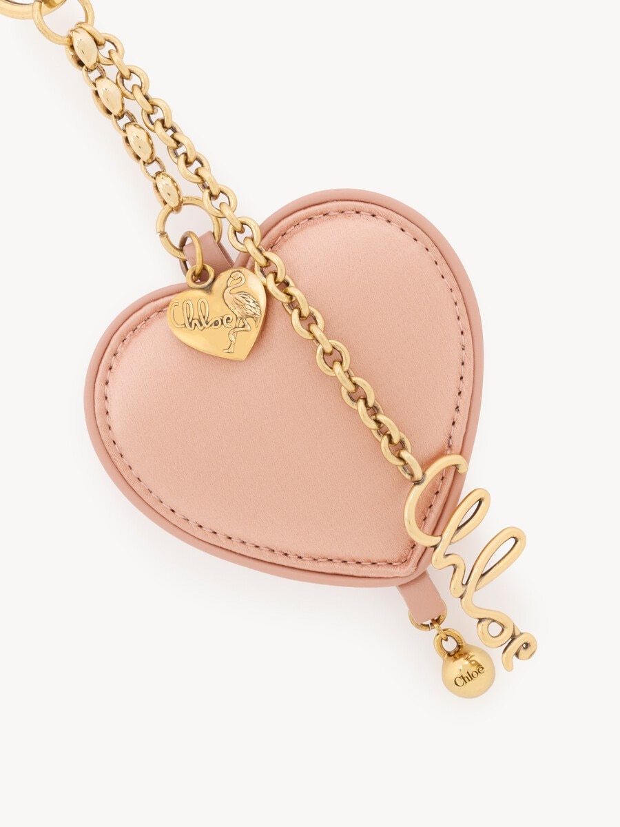 Bijou de sac porte-cl&eacute;s c&oelig;ur Chlo&eacute; Symbols en satin et laiton - 2
