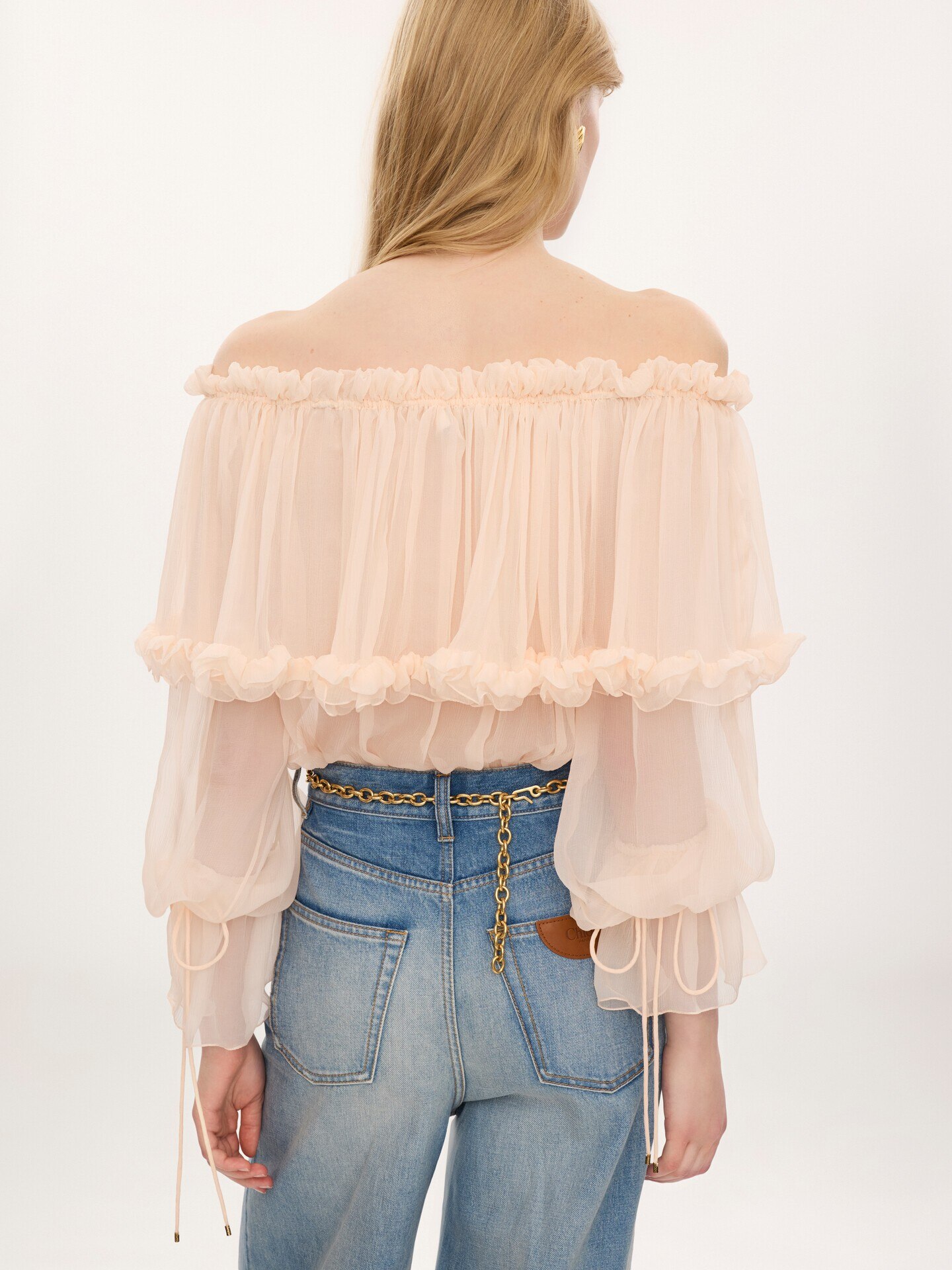 Top fluide encolure bardot &agrave; manches bouffante en mousseline de soie - 4.0