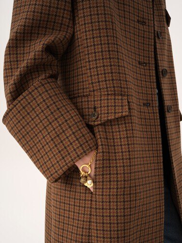 Riding coat in houndstooth wool - 8