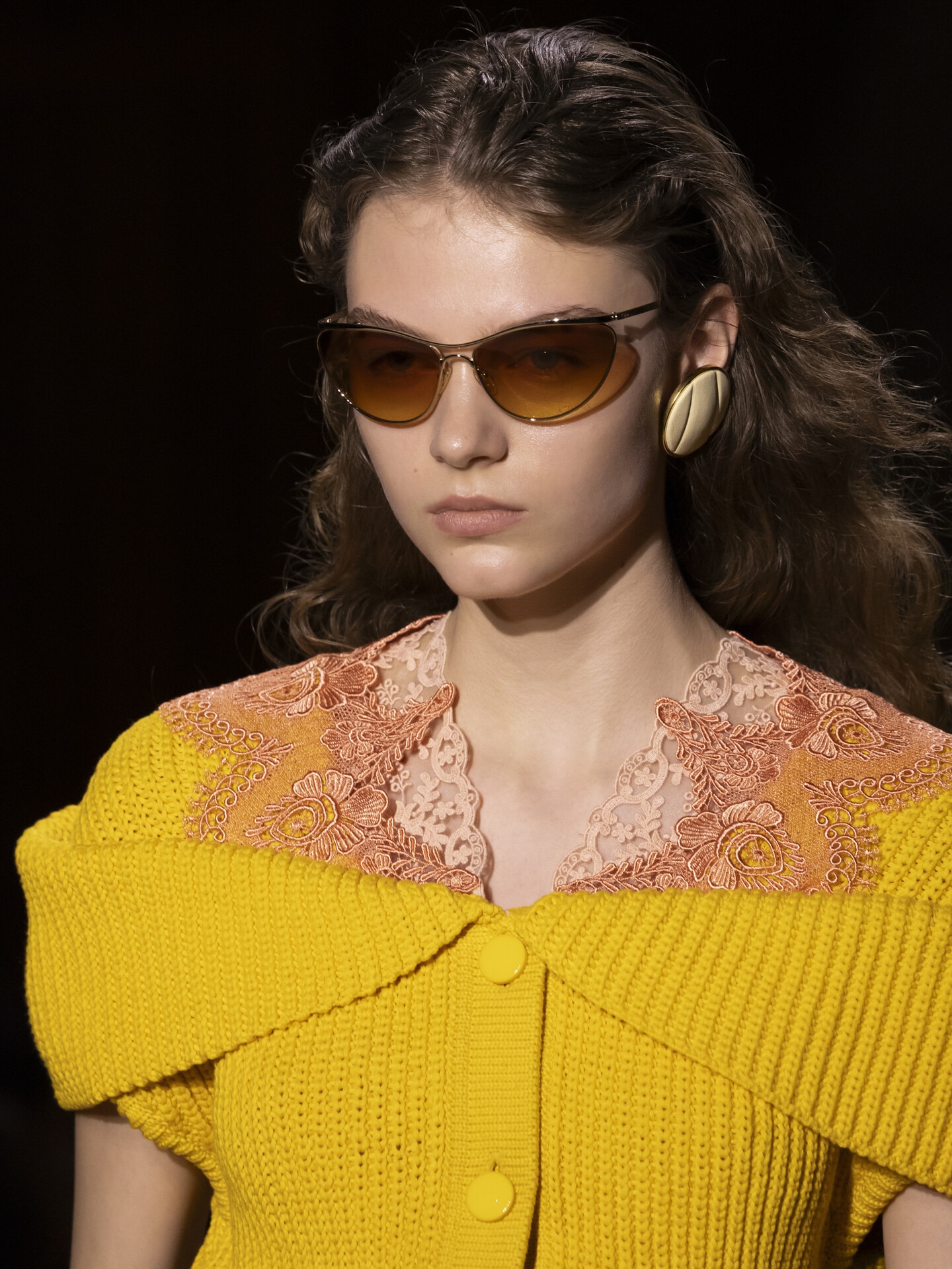 Look 39 - 2