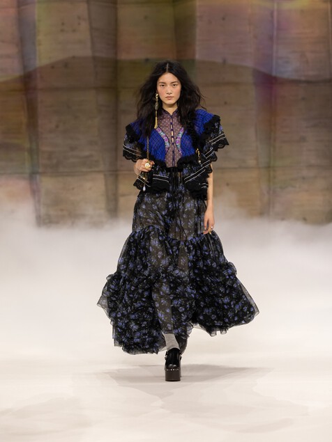 Look 24