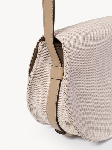 Bolso saddle peque&ntilde;o Marcie de lona - 6