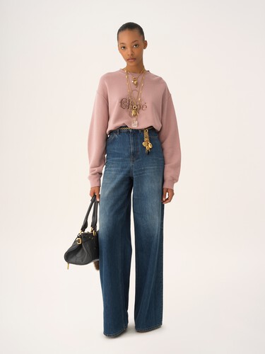 Oversized logo sweater in chin&eacute; fleece - 3