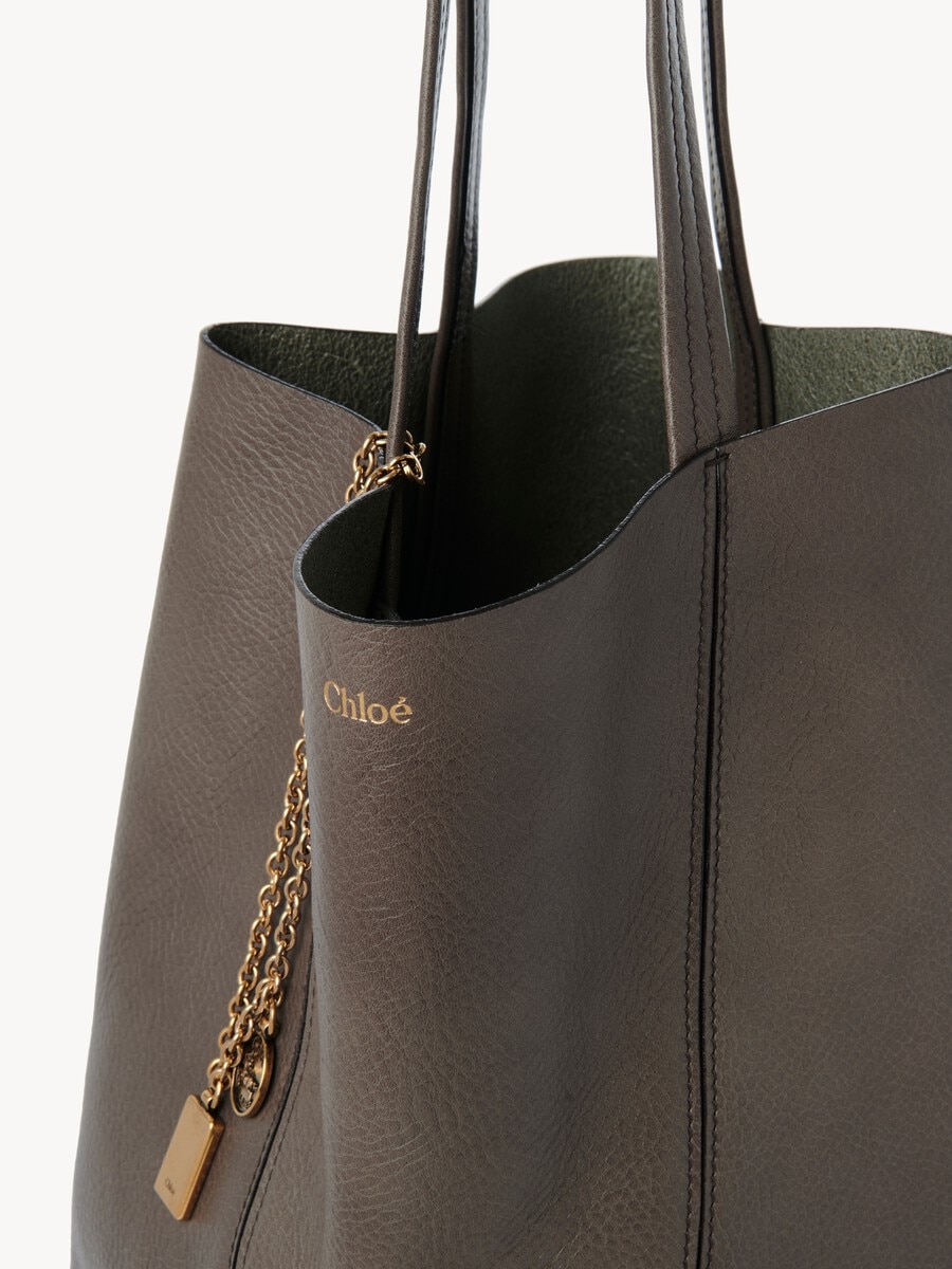 Chlo&eacute; Spin tote bag in grained leather - 6