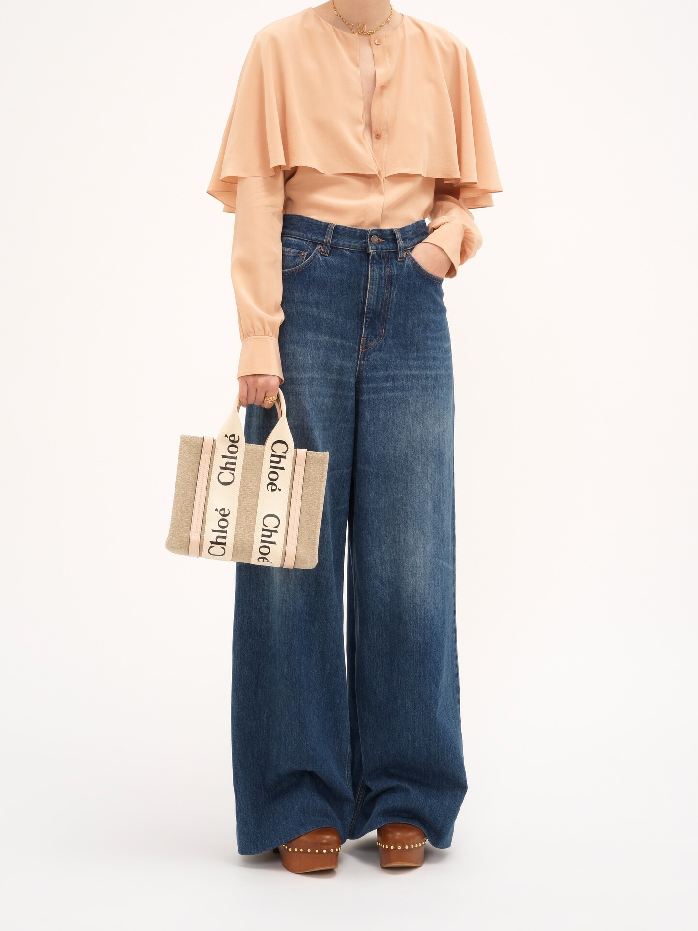 Small Woody tote bag in linen - 7.0