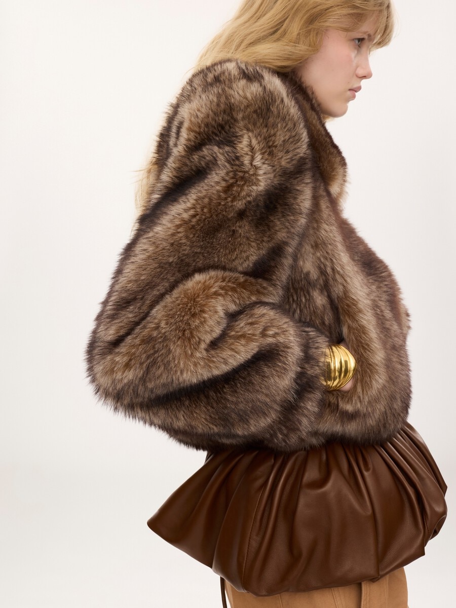 Cropped jacket in shearling - 6