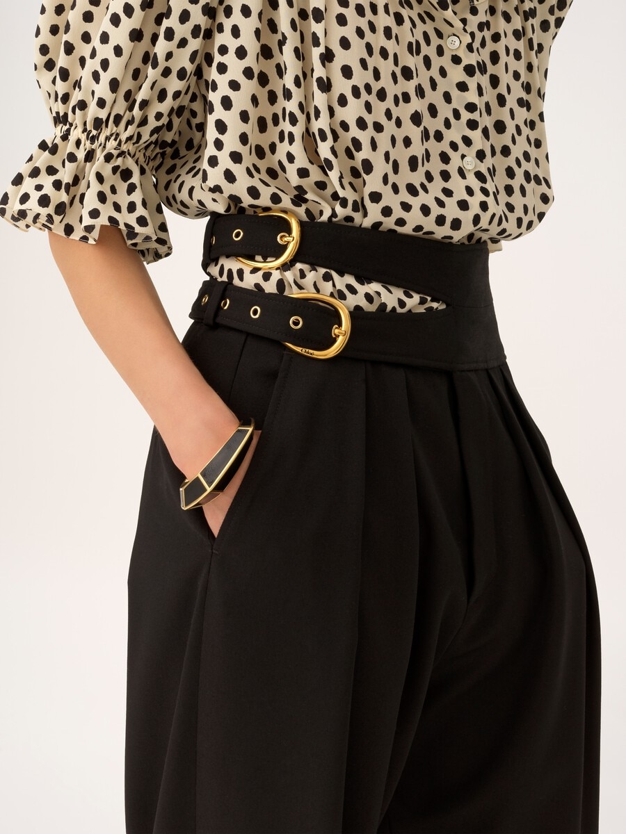 High-rise tailored pants in wool grain de poudre - 8
