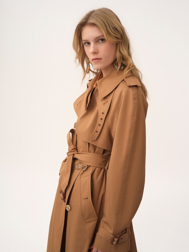 Long trench coat in cotton gabardine - 4