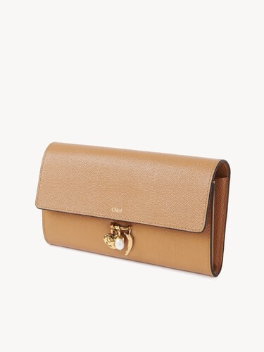 Chlo&eacute; Charms long wallet with flap in grained leather - 3