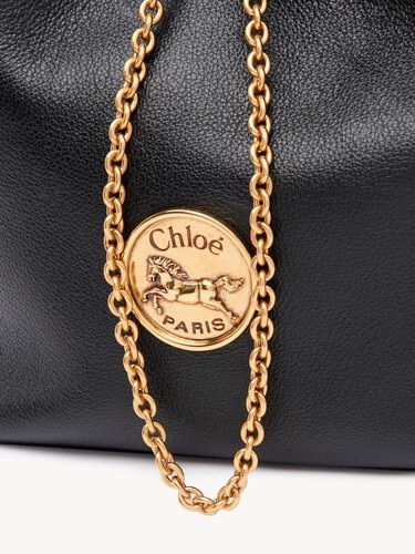 Small Bracelet backpack in grained leather - 7