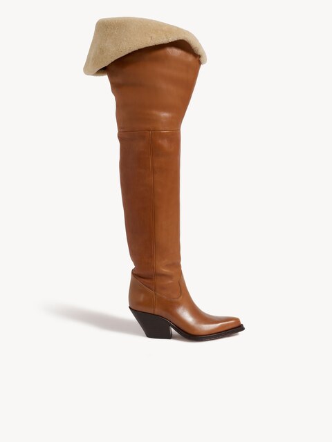 GINGER_BROWN