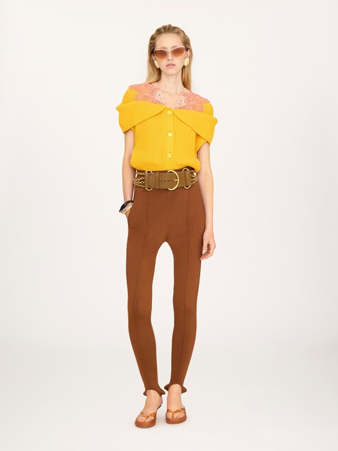 Stirrup pants in a jacquard knit