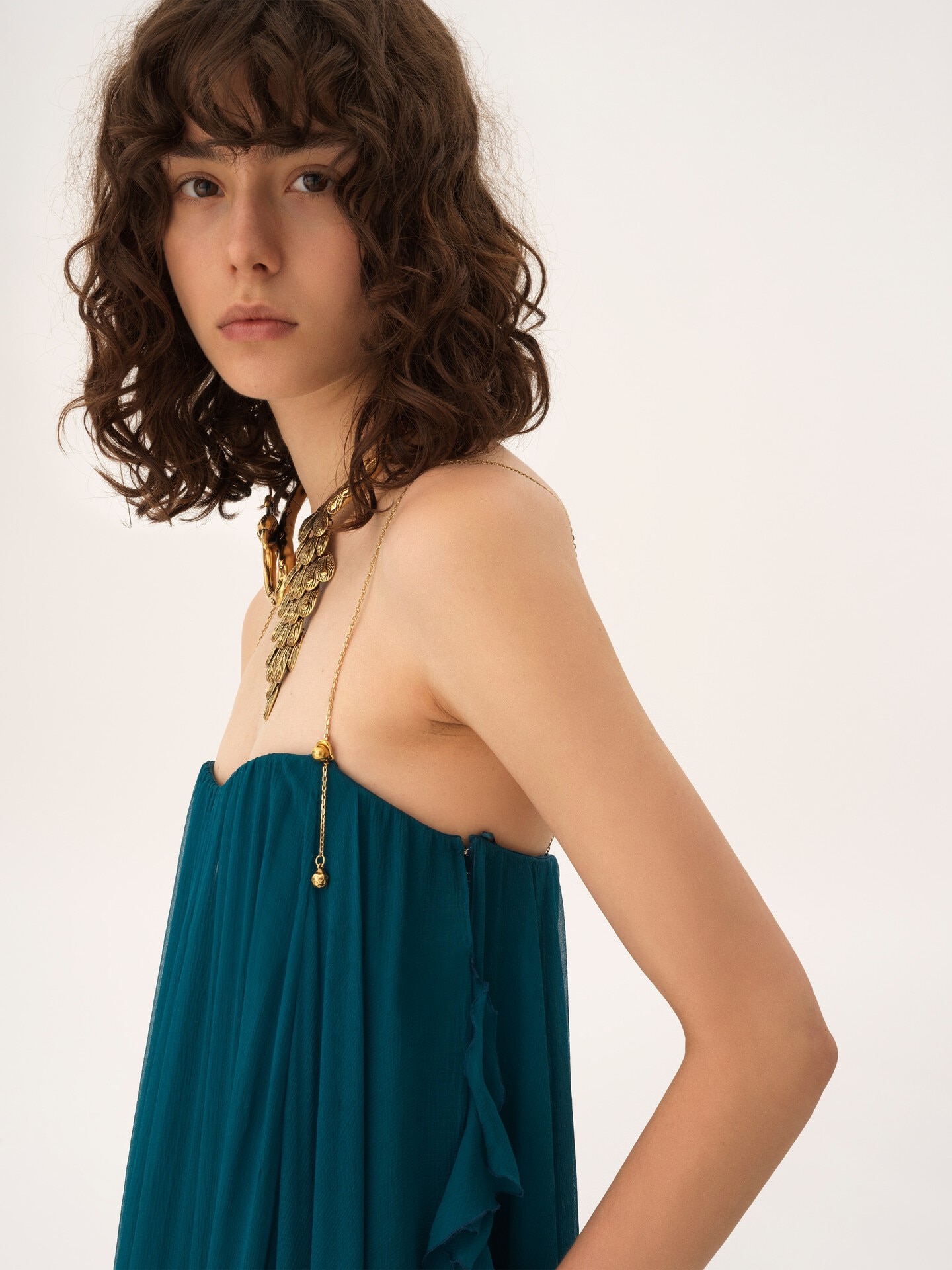Sleeveless long dress in silk mousseline - 3.0
