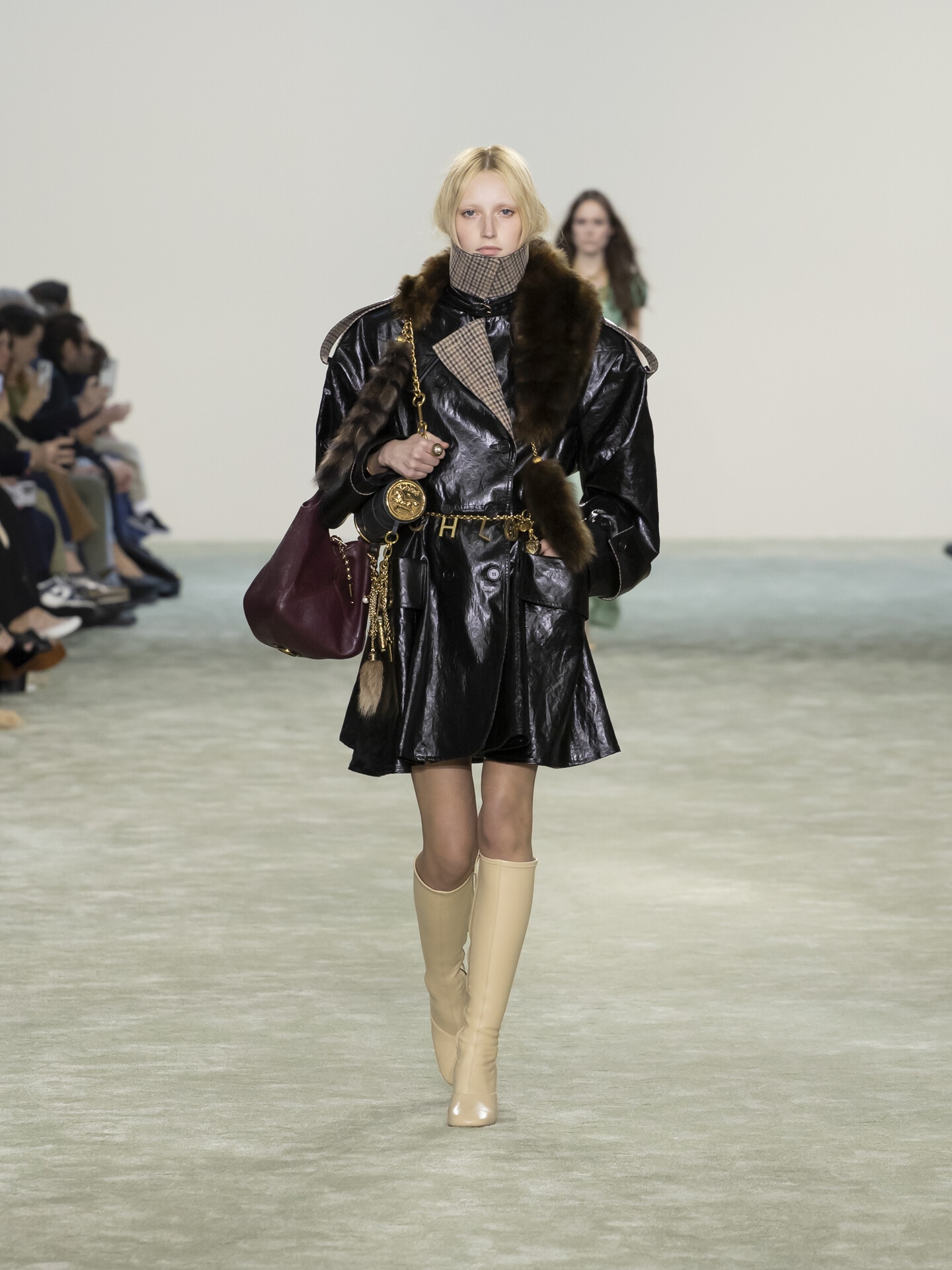 Look 29 - 1