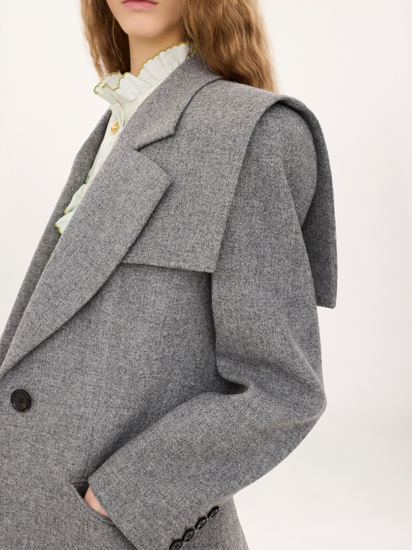 Single-breasted tailored jacket in chin&eacute; wool - 6.0