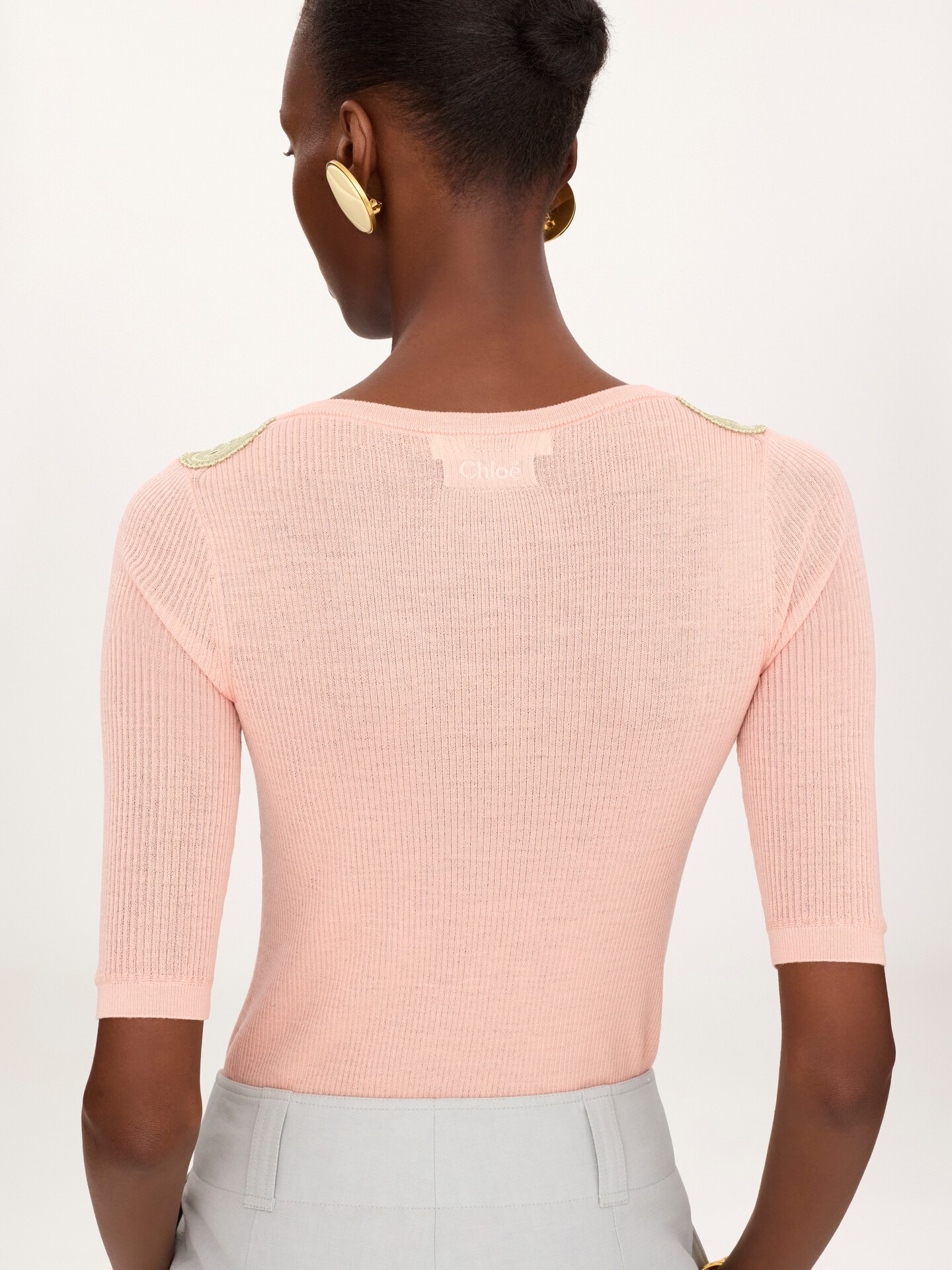 Elbow-sleeve fitted sweater in a wool knit & lace - 4.0