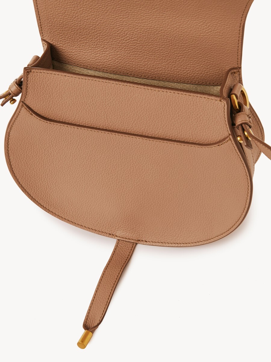 Bolso saddle Marcie de cuero granulado - 5