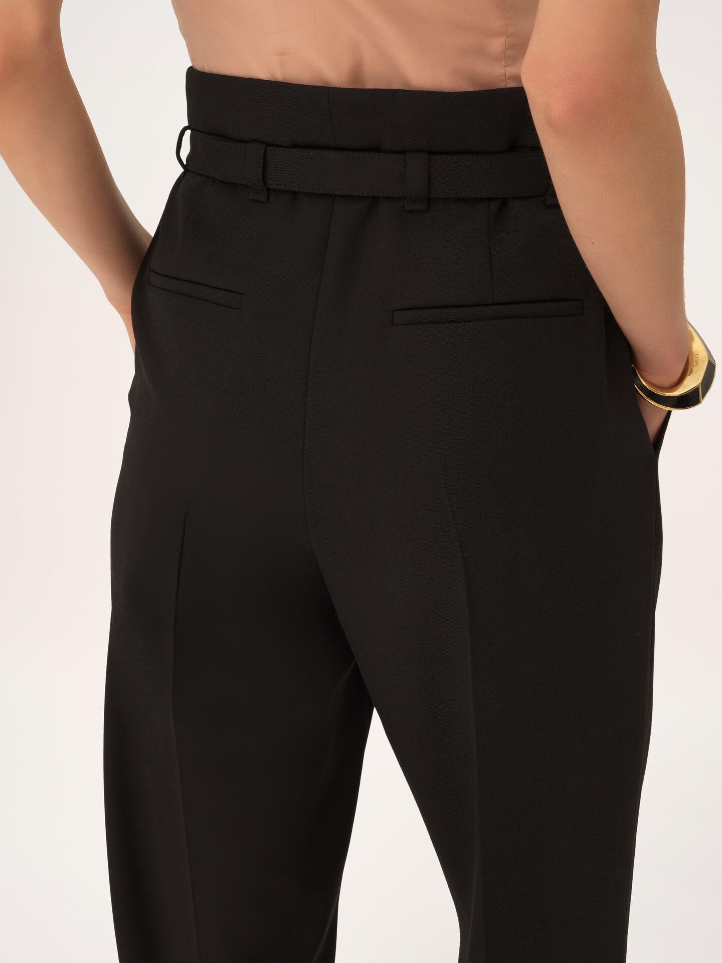 High-rise wide-leg pants in wool grain de poudre - 6.0