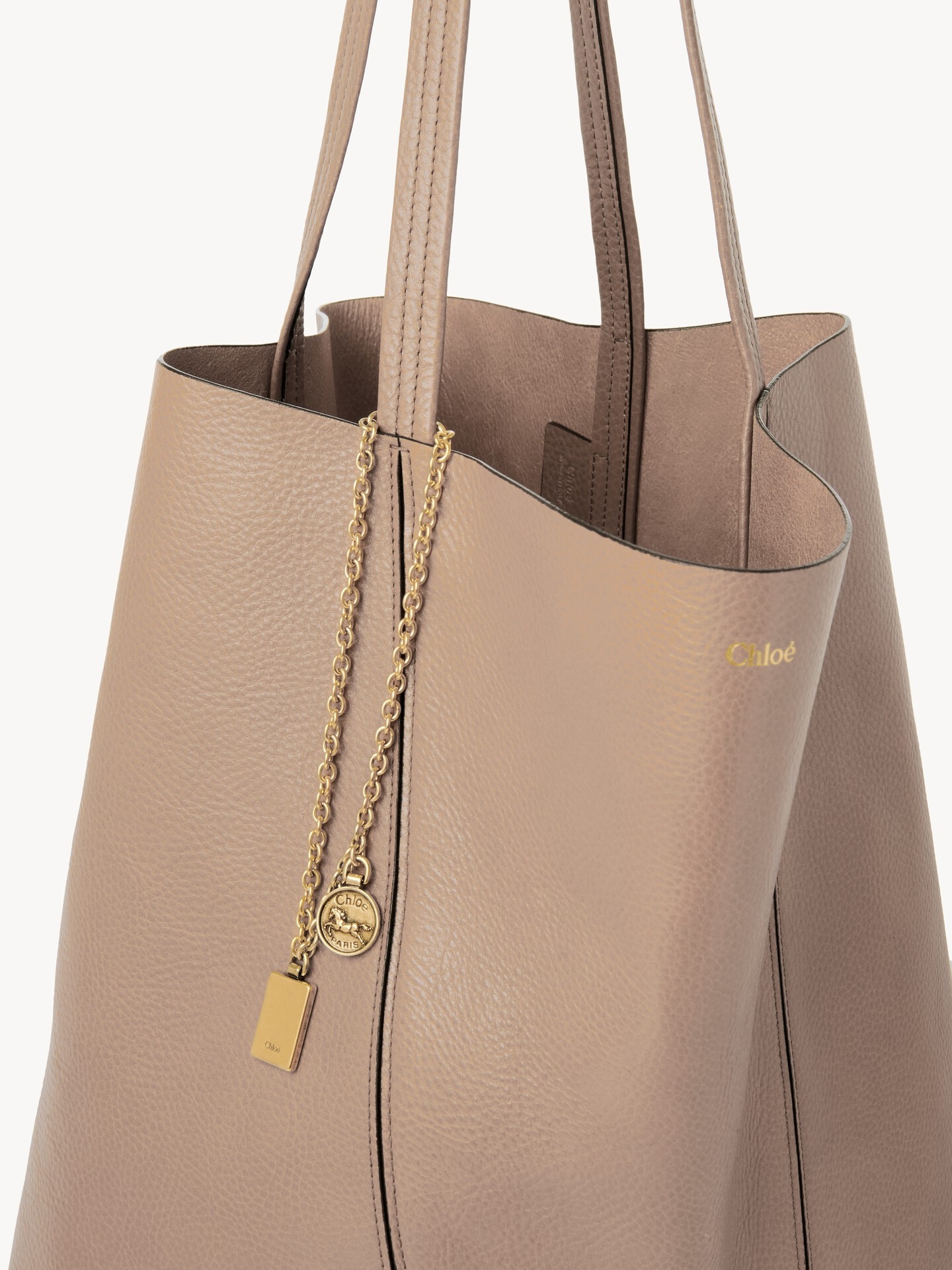 Large Chlo&eacute; Spin tote bag in grained leather - 6.0