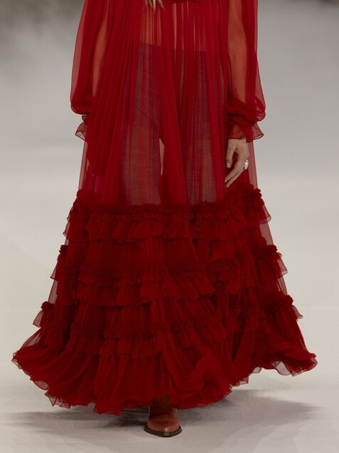 Look 10