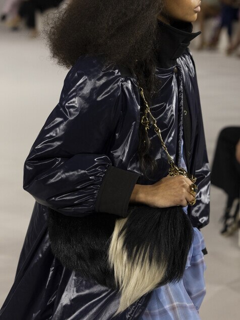 Look 11