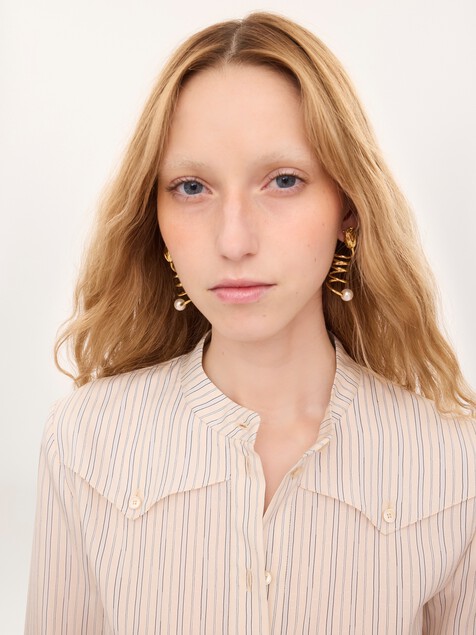 The Chlo&eacute; Tulip earrings