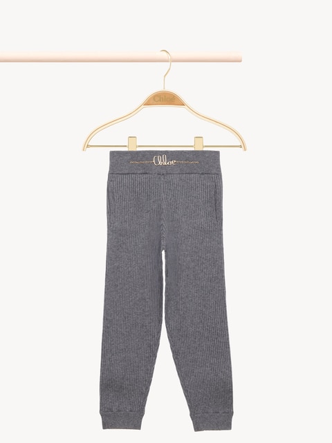 MEDIUM_GREY