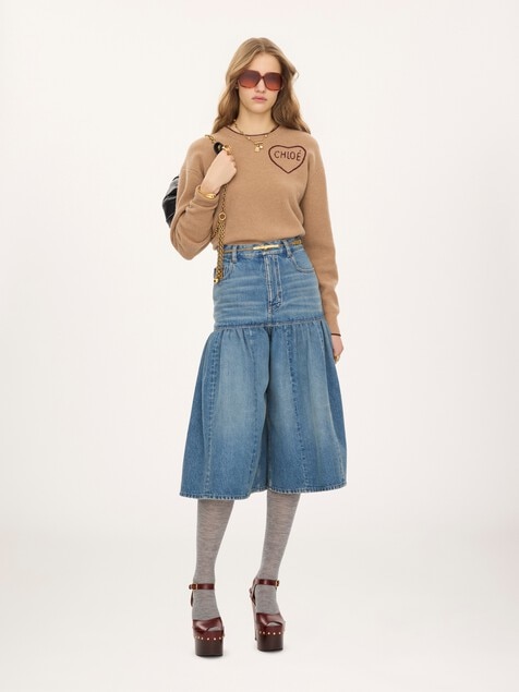 Cropped fitted logo sweater in a wool & cashmere knit