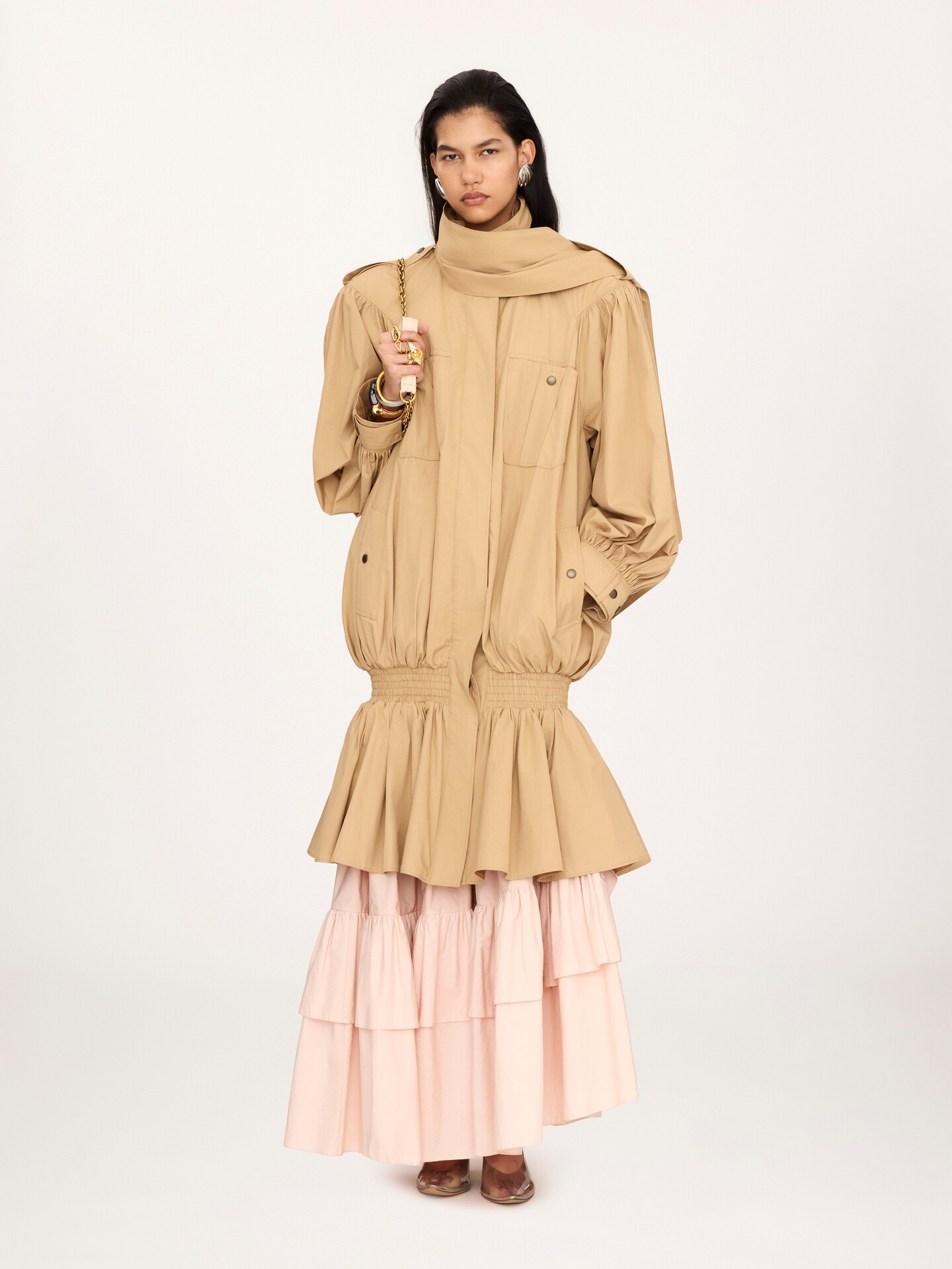 High-neck gathered trench coat in cotton poplin - 1.0