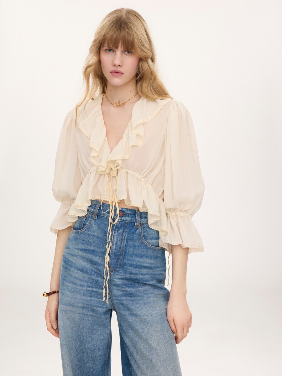 Cropped V-neck ruffle top in silk georgette & lace - 3