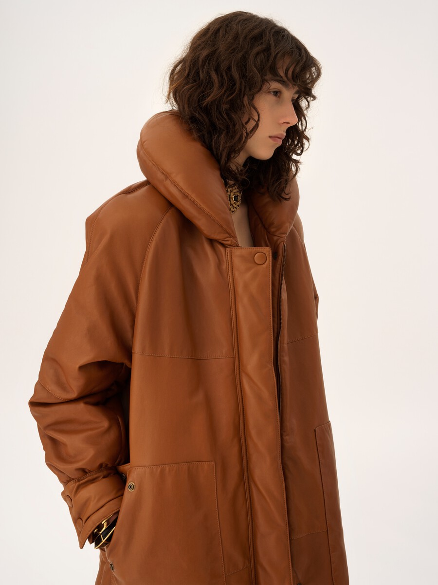 Long puffer coat in leather - 3