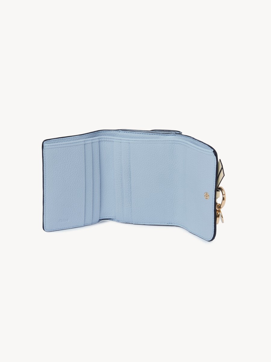 Small Alphabet tri-fold in grained leather - 5