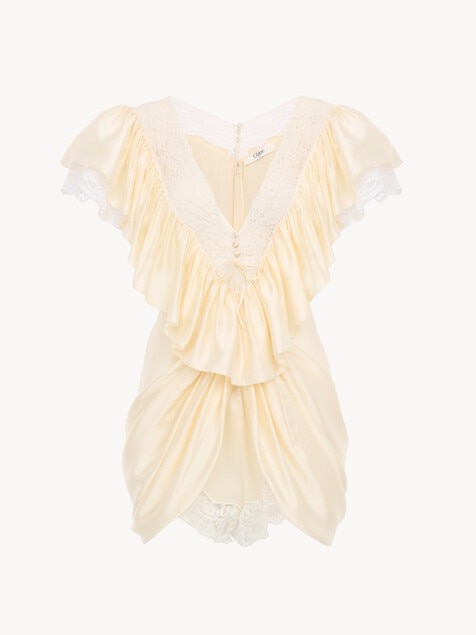 Combi-short col V en satin de soie lav&eacute; et dentelle