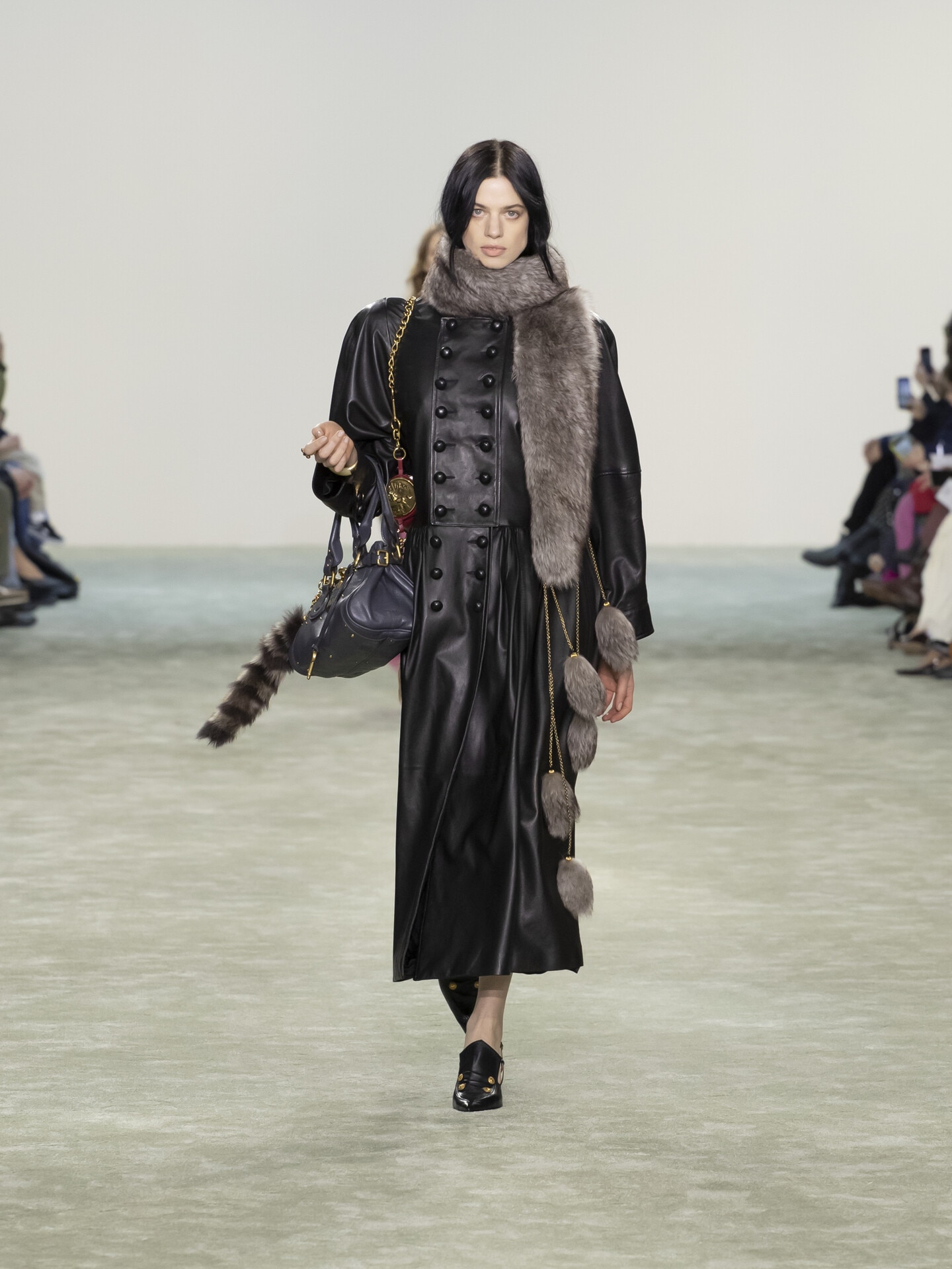 Look 31 - 1