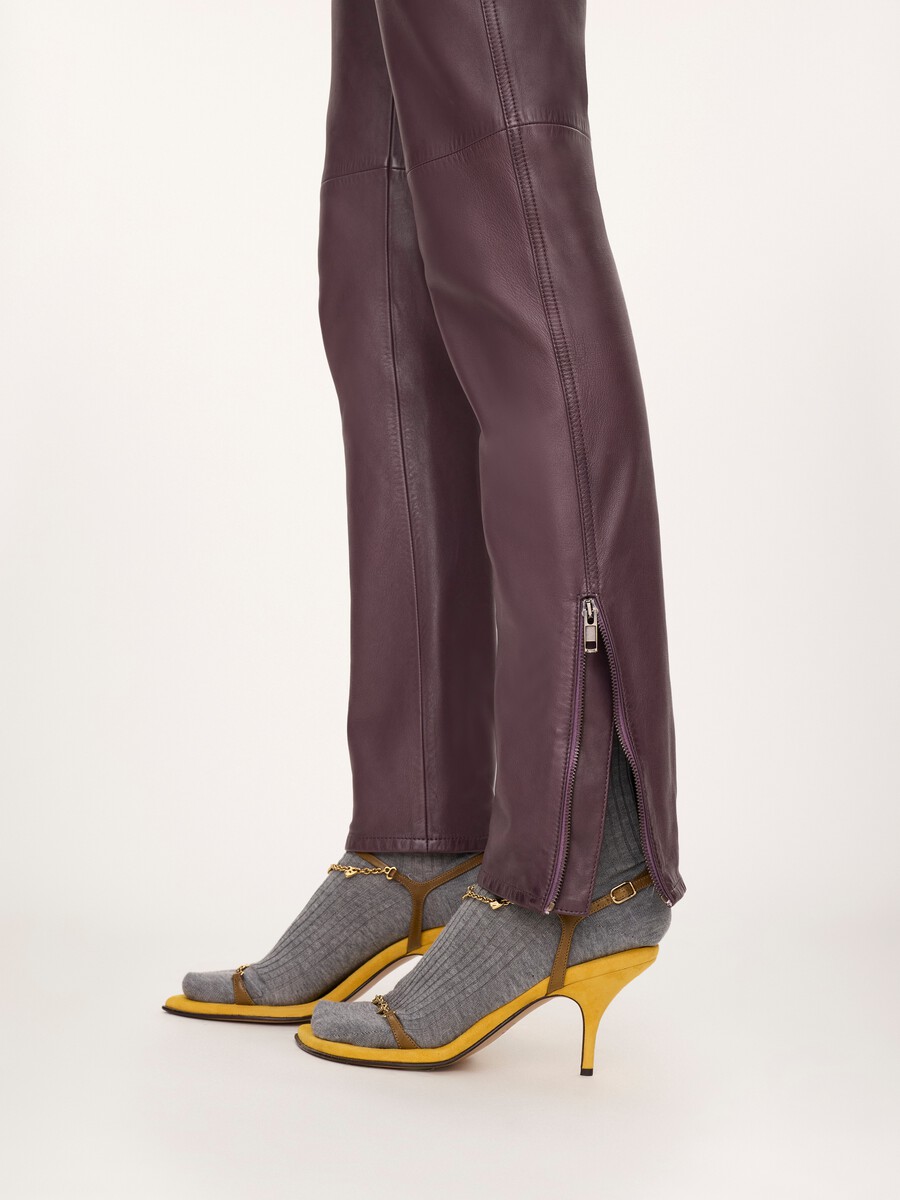 Slim pants in leather - 4