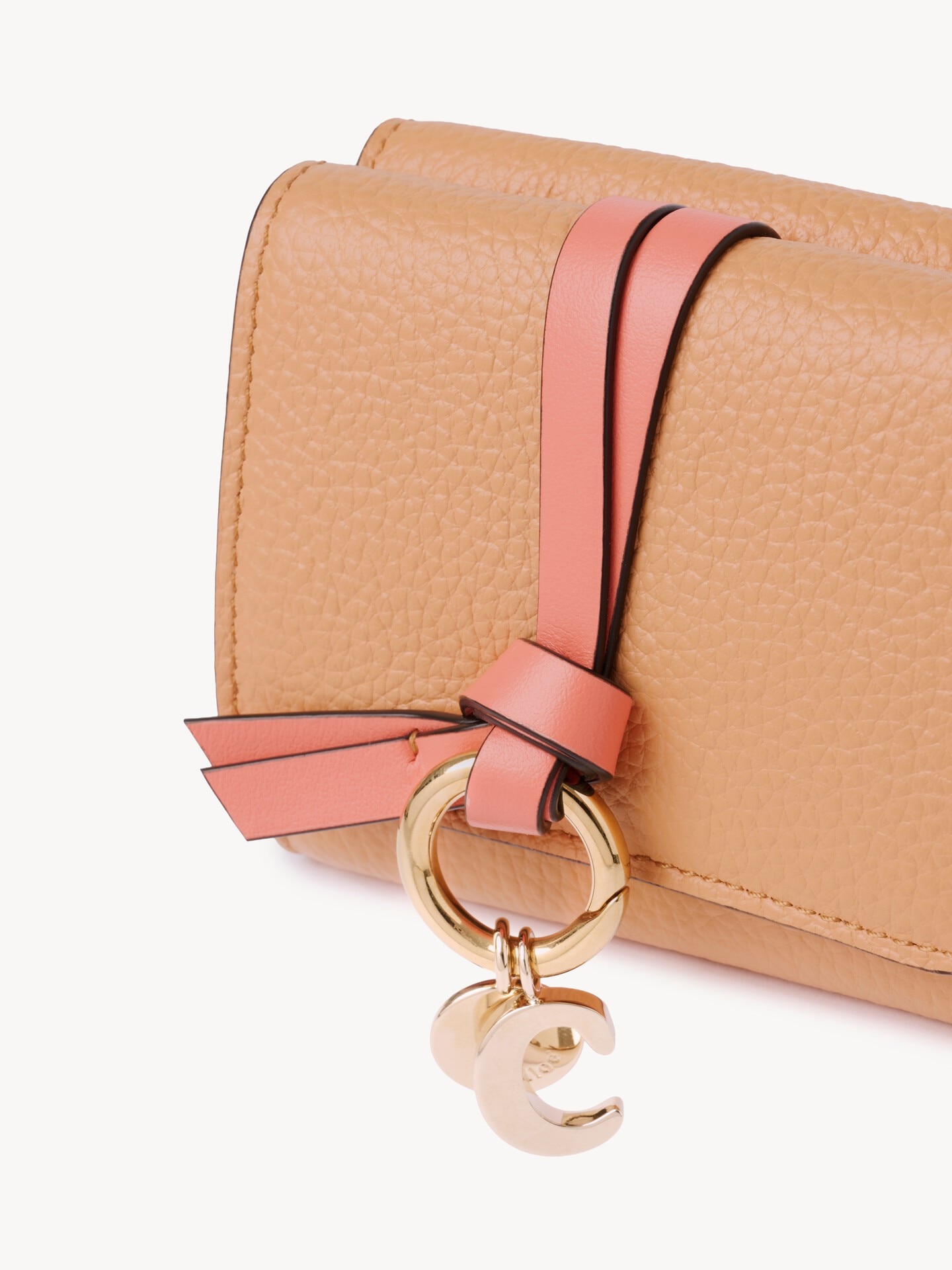 Mini Alphabet tri-fold in grained leather - 3.0
