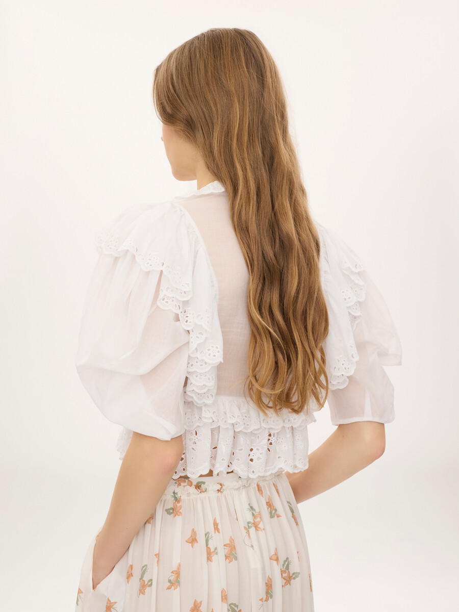 Cropped V-neck ruffle top in cotton voile - 5