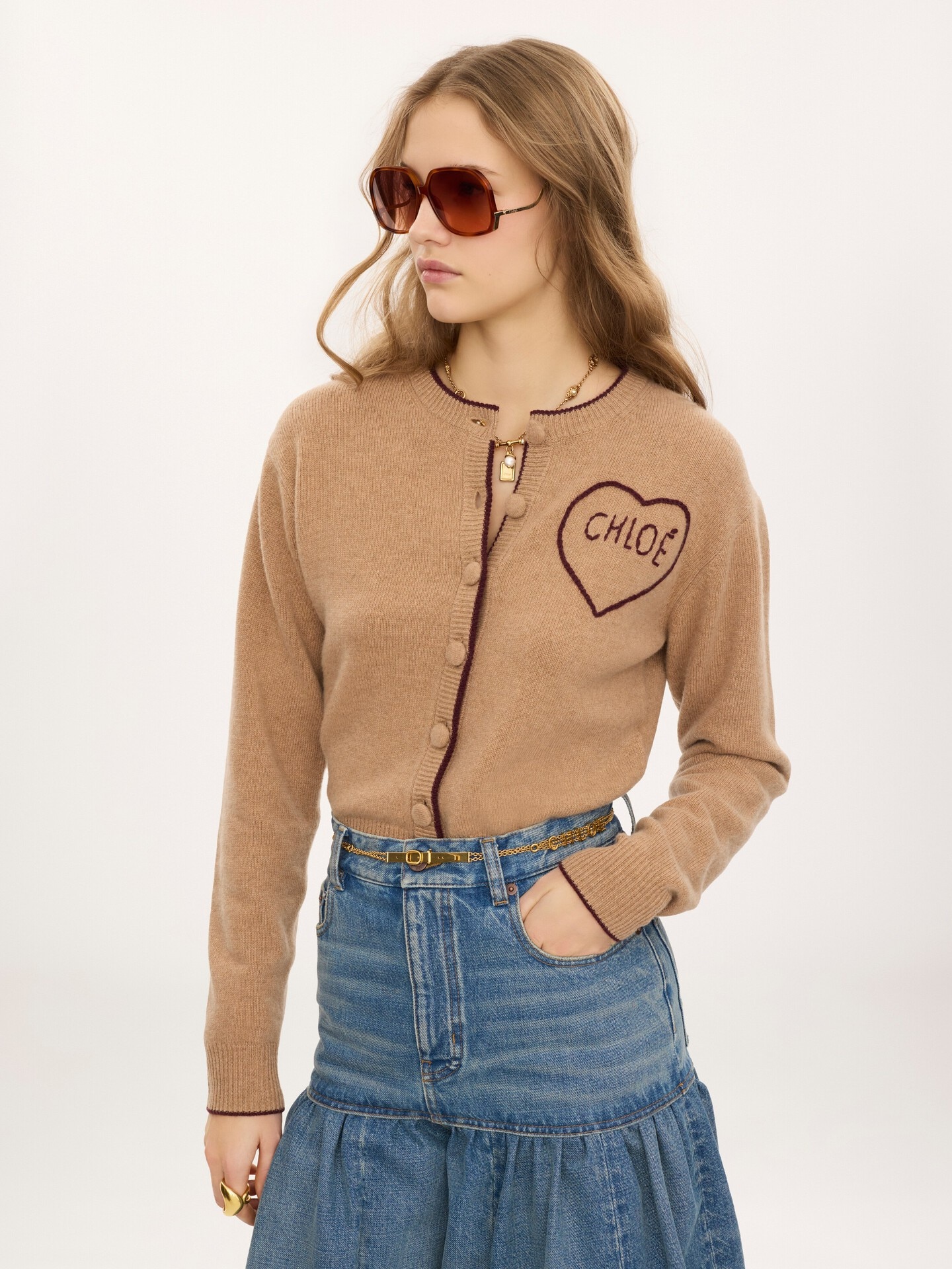 Fitted logo cardigan in a wool & cashmere knit - 3.0