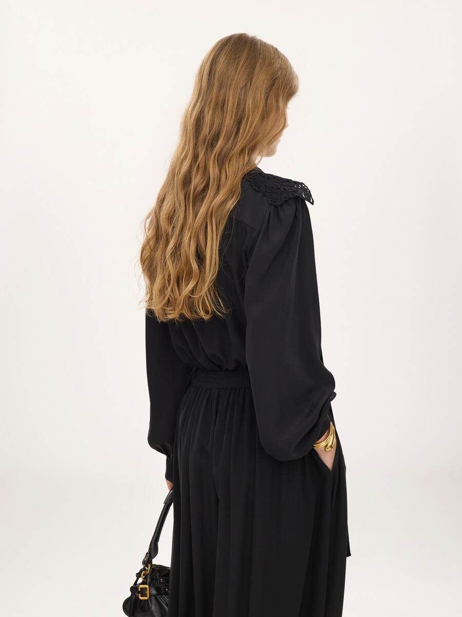 Gathered scarf-tie blouse in cr&ecirc;pe de chine & lace - 5