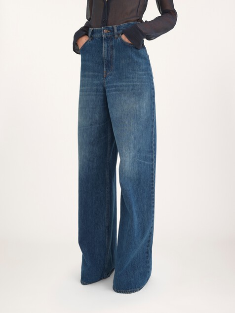 Wide-leg jeans in denim