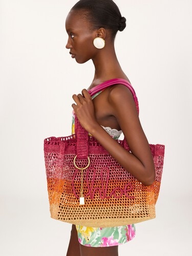 Summer Banana east-west tote bag in raffia - 3